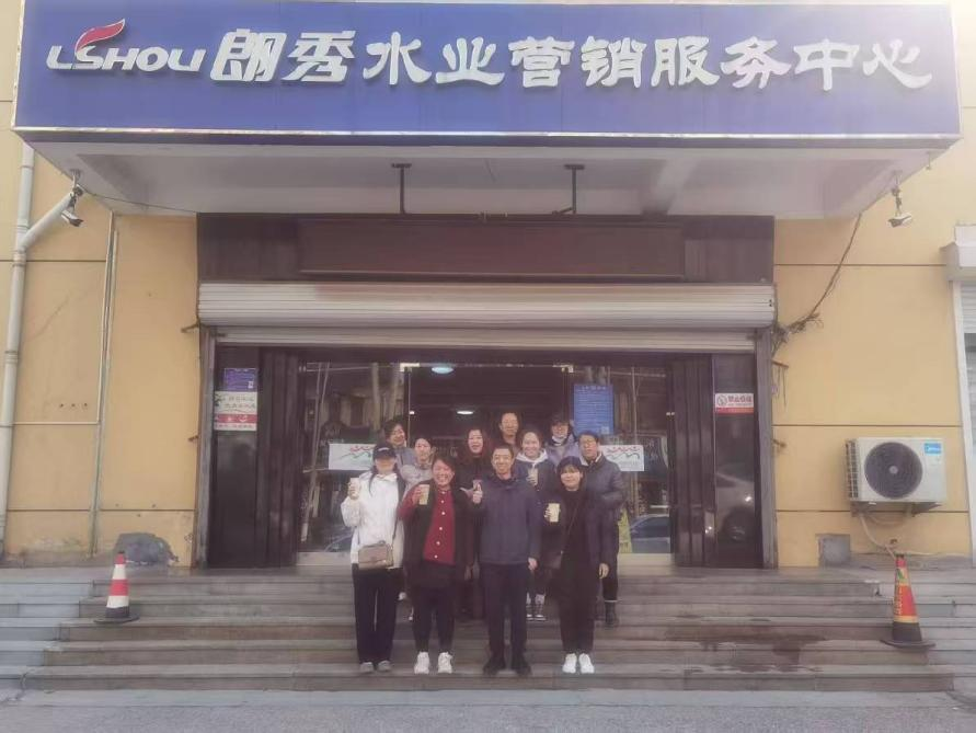 巾帼绽芳华 共赴春日行53